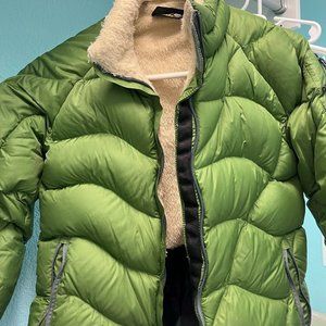 Mountain Hardware down jacket - women's xs
